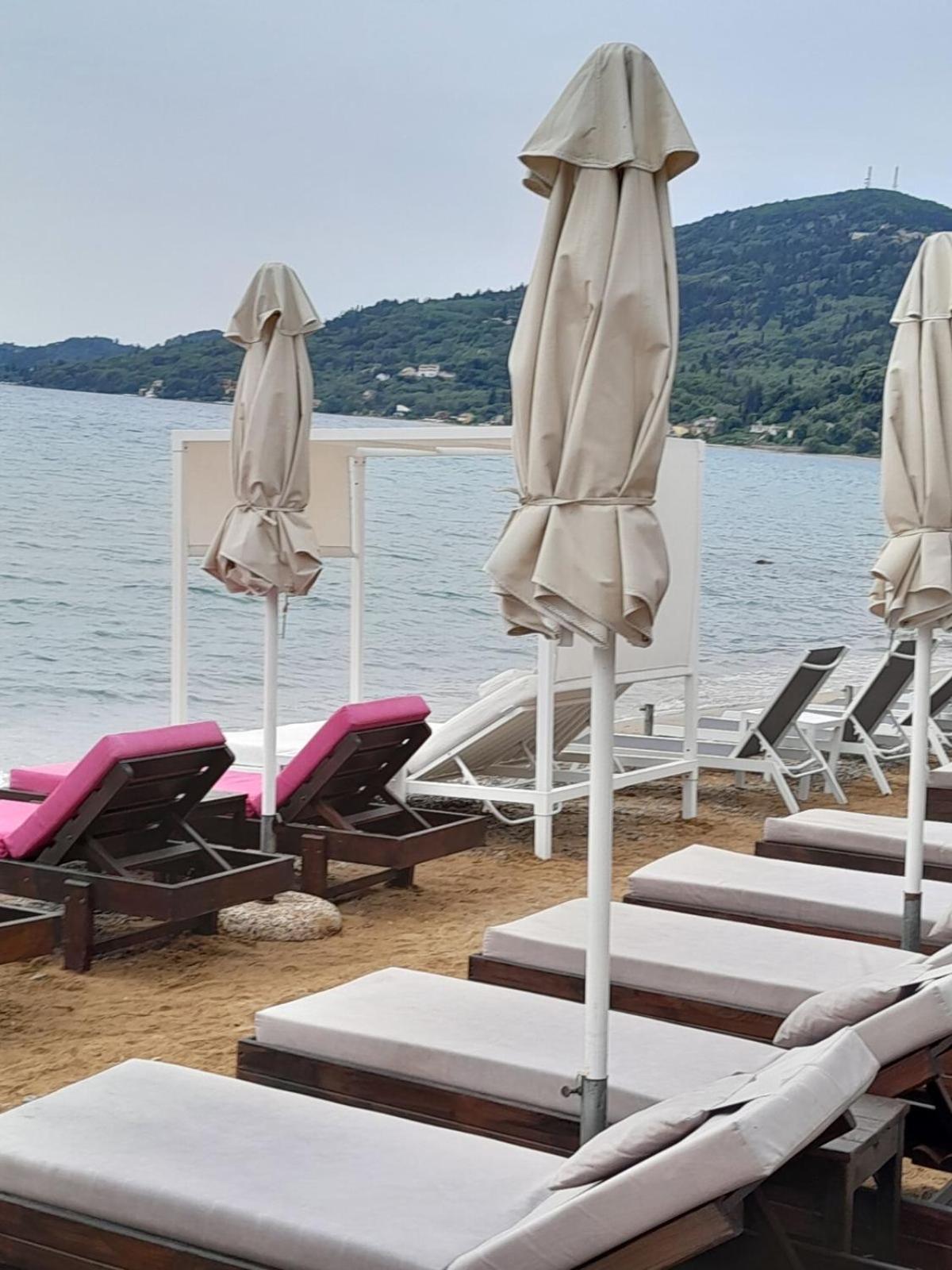 Anatoli Studios In Front Of The Beach เมซอนกิ ภายนอก รูปภาพ
