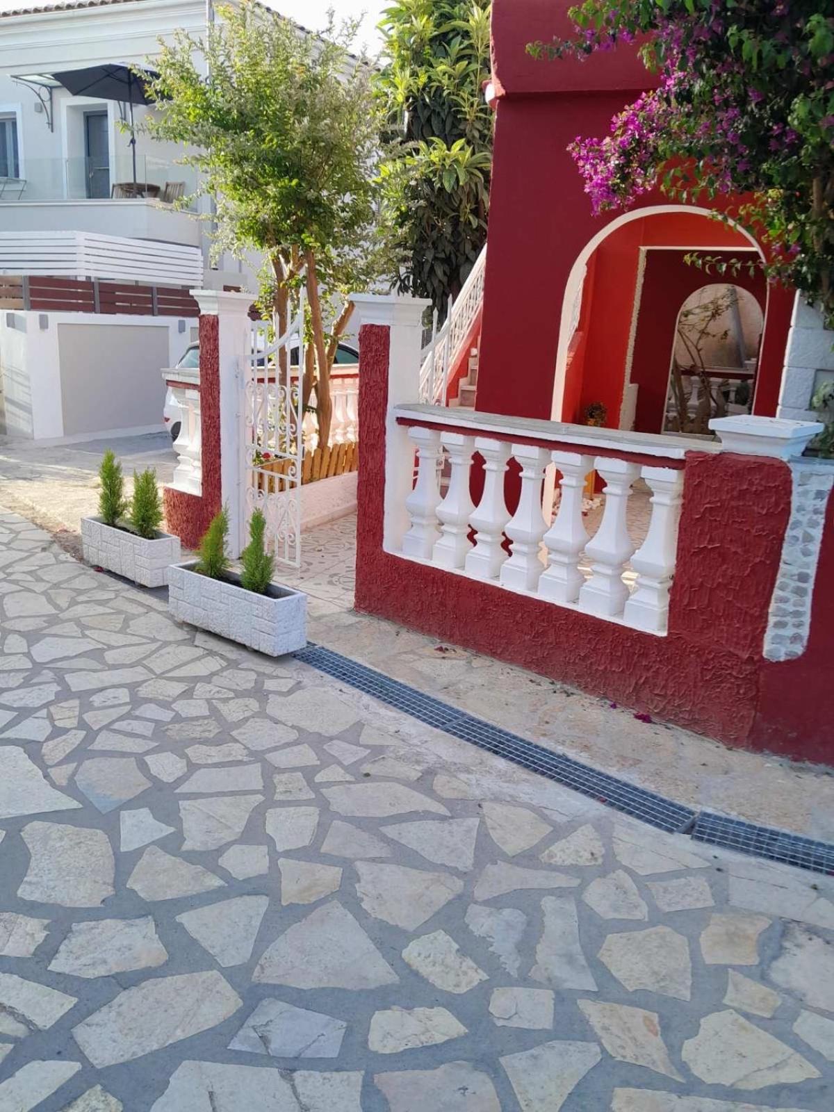 Anatoli Studios In Front Of The Beach เมซอนกิ ภายนอก รูปภาพ